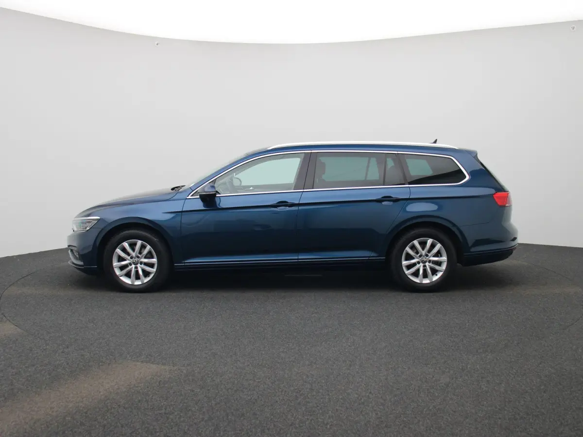 2.0 TDI 90kW DSG Style Business AUTOMAAT | VIRTUEEL | NAVIGATIE | CAMERA | PDC | SPORTSTOELEN | APPLE CARPLAY | ADAPTIEVE CRUISE | CLIMA | 12 MAANDEN  BOVAG GARANTIE |