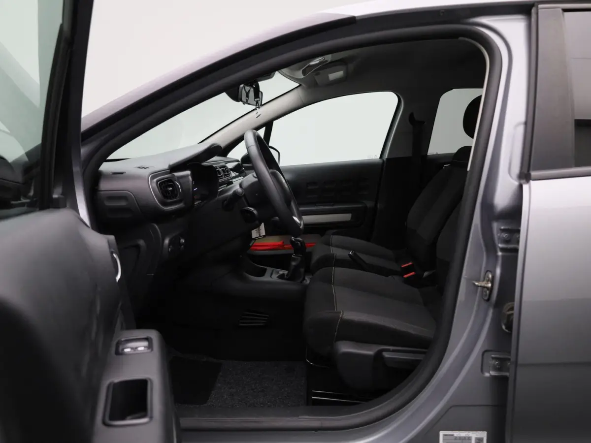 1.2 PureTech Feel | APPLE CARPLAY - ANDROID AUTO | NAVIGATIE | CRUISE CONTROL | CLIMATE CONTROL |