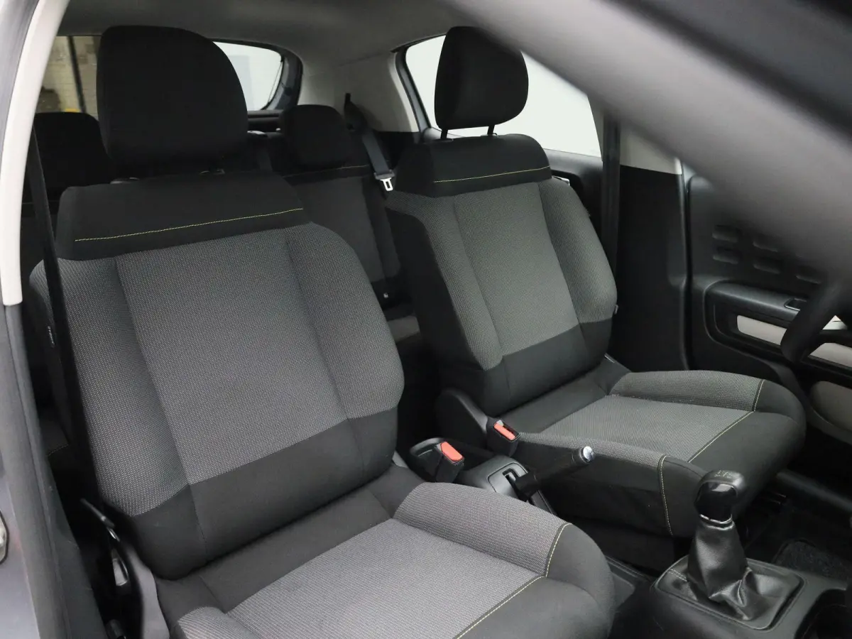1.2 PureTech Feel | APPLE CARPLAY - ANDROID AUTO | NAVIGATIE | CRUISE CONTROL | CLIMATE CONTROL |
