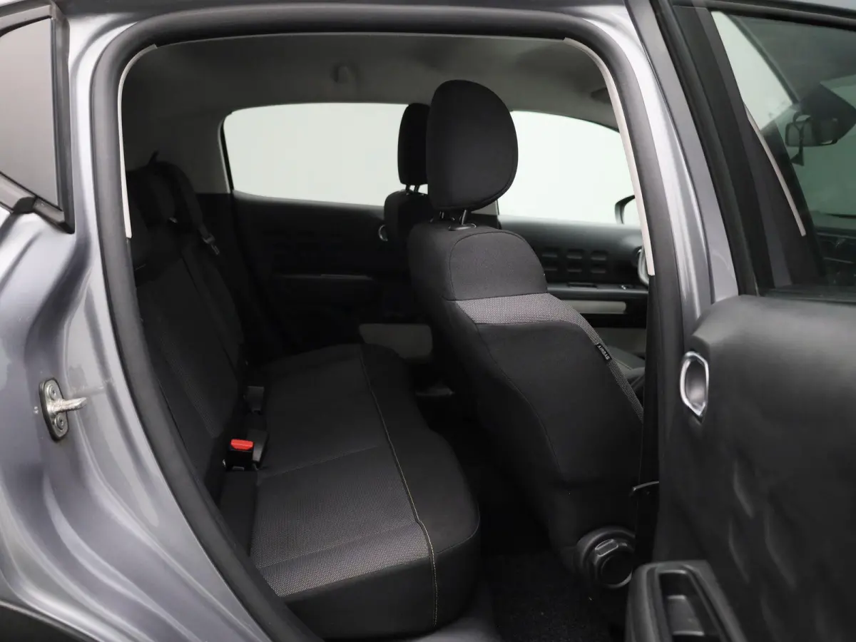 1.2 PureTech Feel | APPLE CARPLAY - ANDROID AUTO | NAVIGATIE | CRUISE CONTROL | CLIMATE CONTROL |