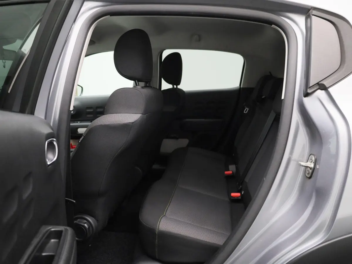 1.2 PureTech Feel | APPLE CARPLAY - ANDROID AUTO | NAVIGATIE | CRUISE CONTROL | CLIMATE CONTROL |