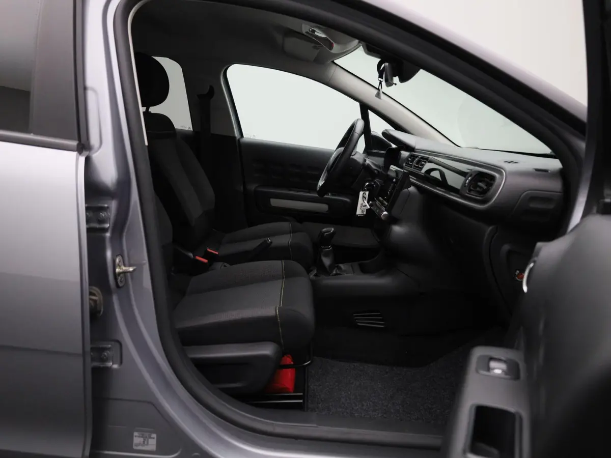 1.2 PureTech Feel | APPLE CARPLAY - ANDROID AUTO | NAVIGATIE | CRUISE CONTROL | CLIMATE CONTROL |