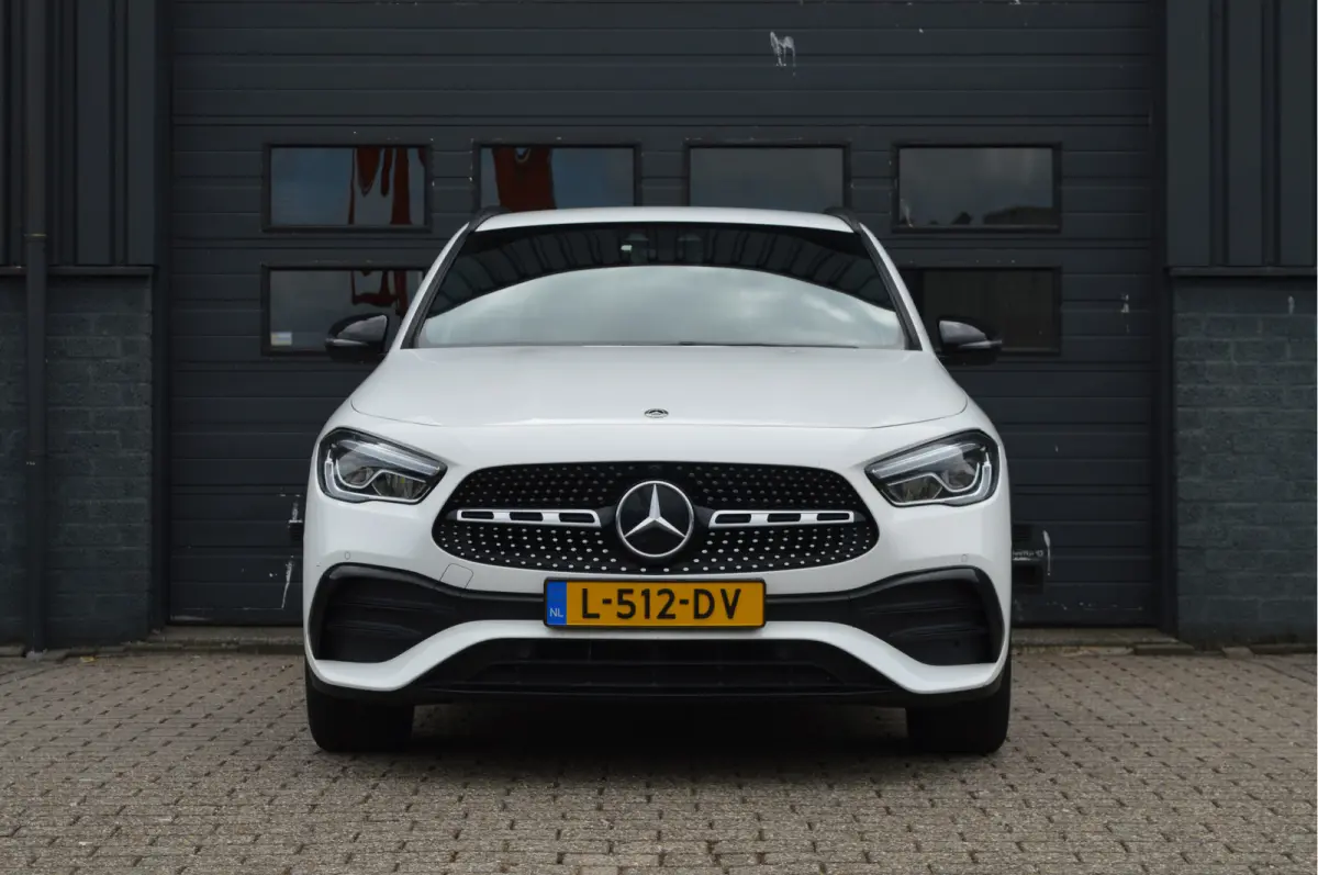 200 Business Solution AMG | CAMERA | SFEERVERLICHTING | CARPLAY |