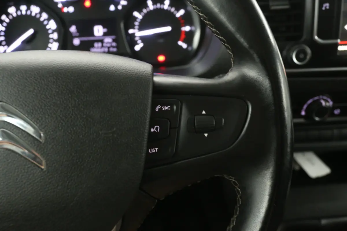 2.0 BlueHDI 145PK L3H1 | Dubbele Cabine | Airco | Camera | Cruise | Carplay | Trekhaak | 2xSchuifdeur