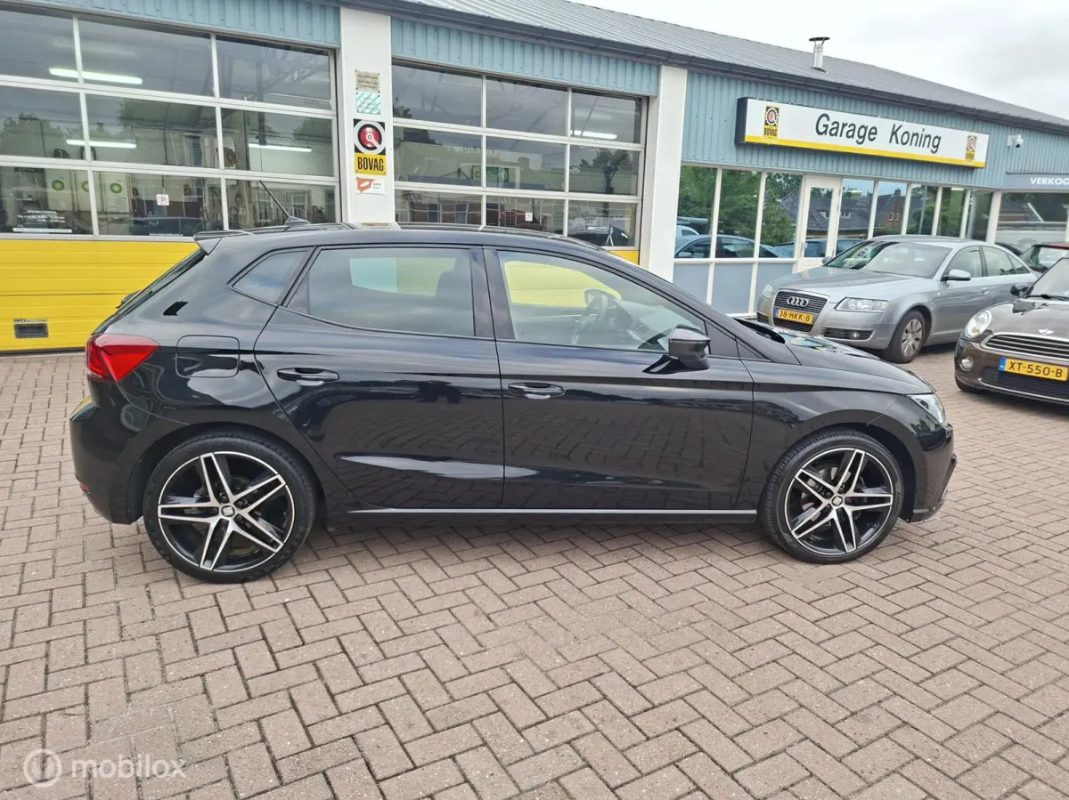 1.0 TSI FR Business Intense
