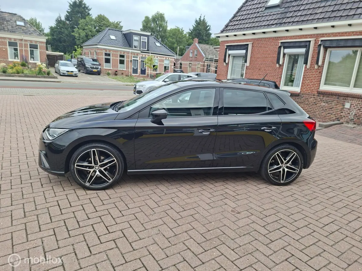 1.0 TSI FR Business Intense
