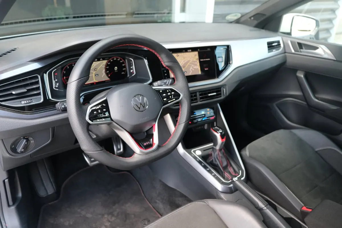 2.0 TSI GTI 207PK DSG Facelift Pano Alcantara IQ Cam Kessy ACC