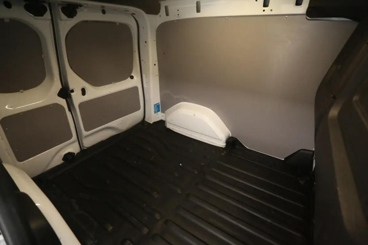 110 102PK | Benzine | 3 Zits | Airco | Cruise | Carplay | Trekhaak | Parkeersens.