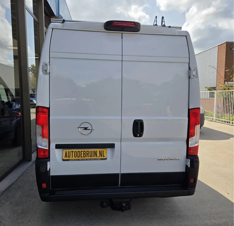 / Opel Movano 103Kw/140Pk L2H2 Links & Rechts Schuifdeur Airco Cruisecontrol 2500Kg Trekhaak