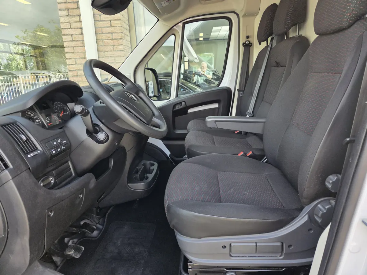 / Opel Movano 103Kw/140Pk L2H2 Links & Rechts Schuifdeur Airco Cruisecontrol 2500Kg Trekhaak