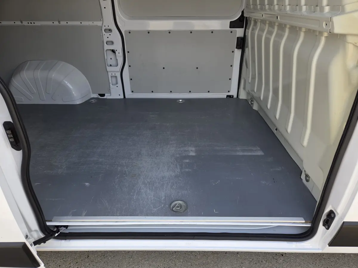 / Opel Movano 103Kw/140Pk L2H2 Links & Rechts Schuifdeur Airco Cruisecontrol 2500Kg Trekhaak