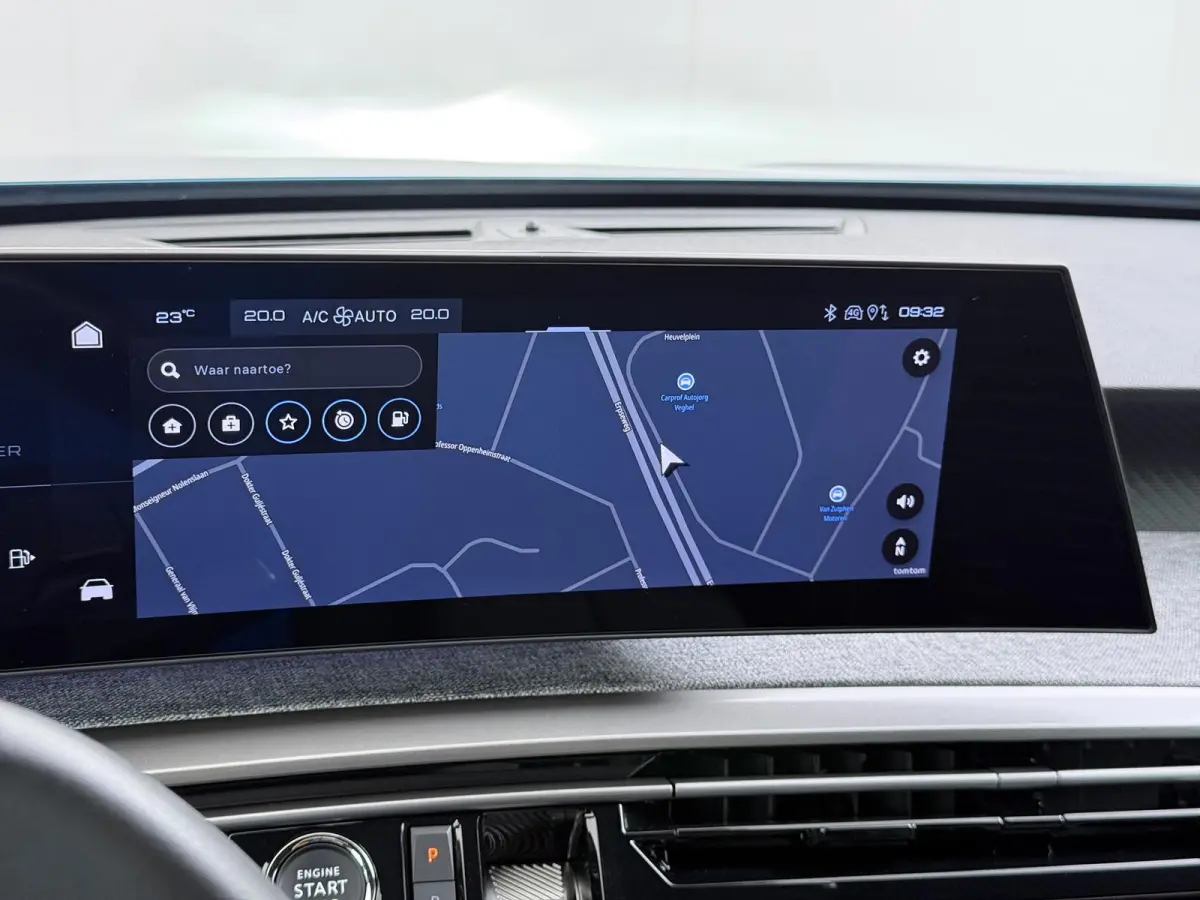 Allure 136pk Hybrid Automaat | Navigatie | Camera | Cruise control | Lichtmetalen velgen 19 inch | Apple Carplay en Android auto draadloos