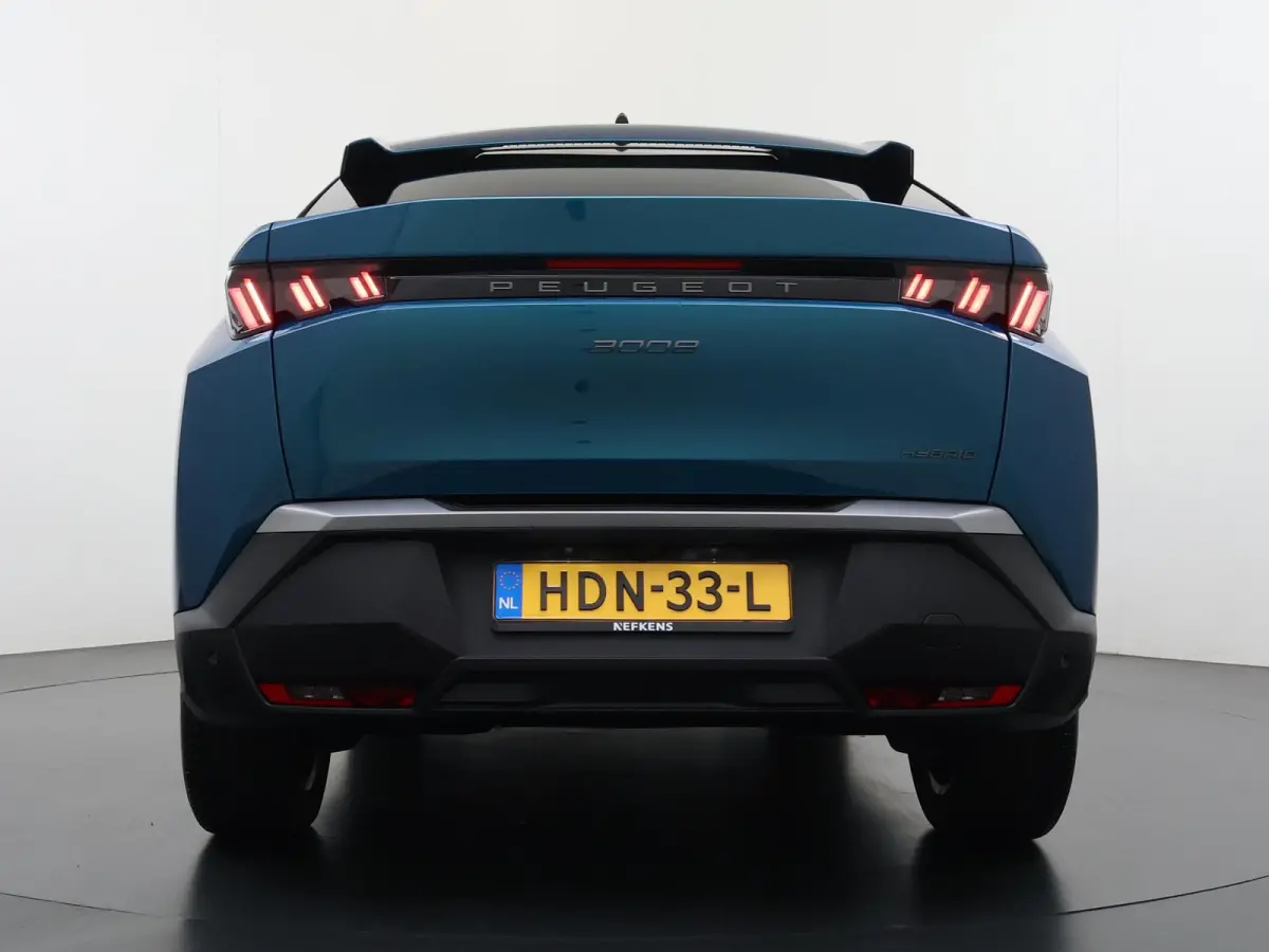 Allure 136pk Hybrid Automaat | Navigatie | Camera | Cruise control | Lichtmetalen velgen 19 inch | Apple Carplay en Android auto draadloos