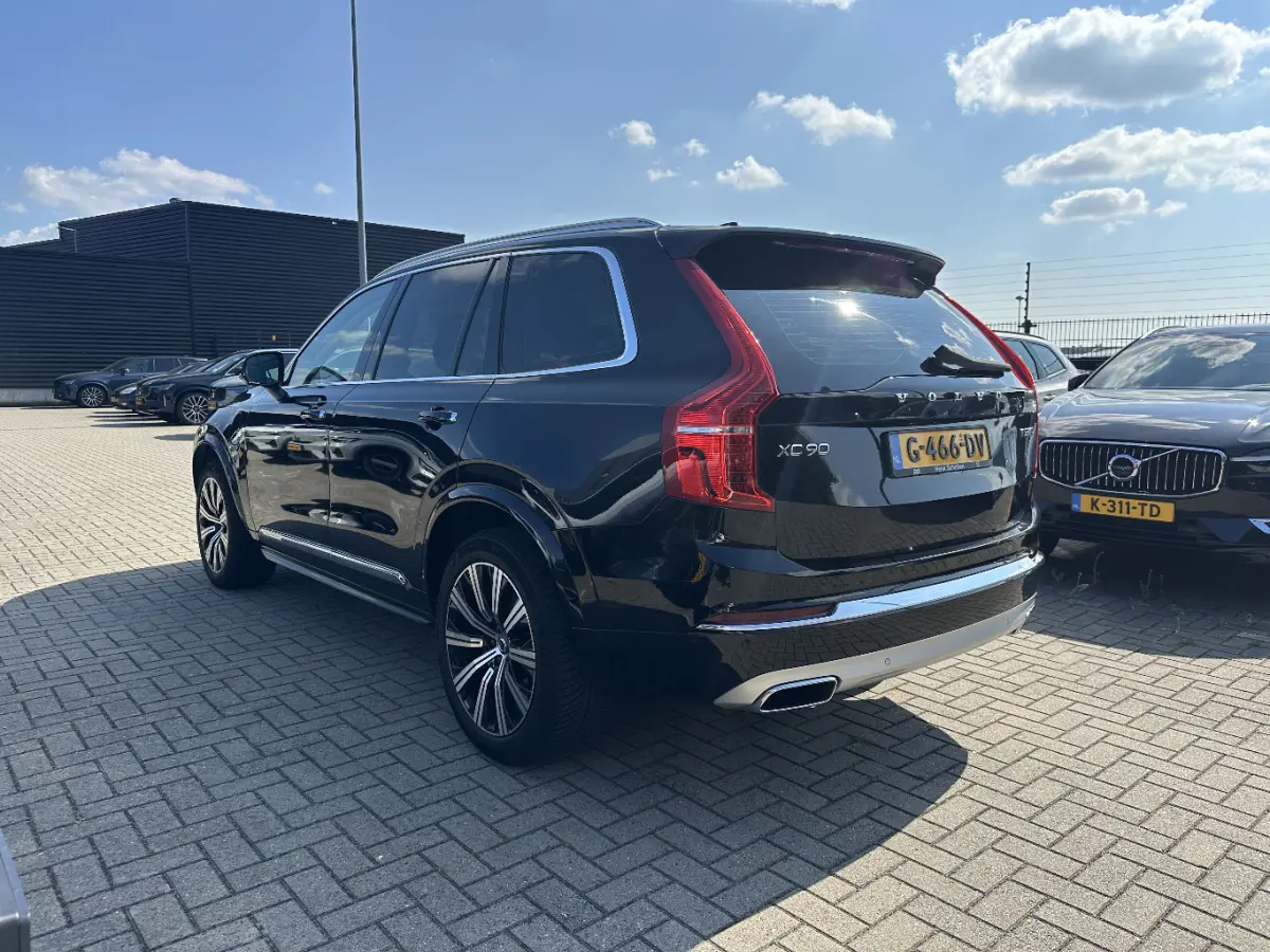2.0 T8 Twin Engine AWD Inscription Intro Edition