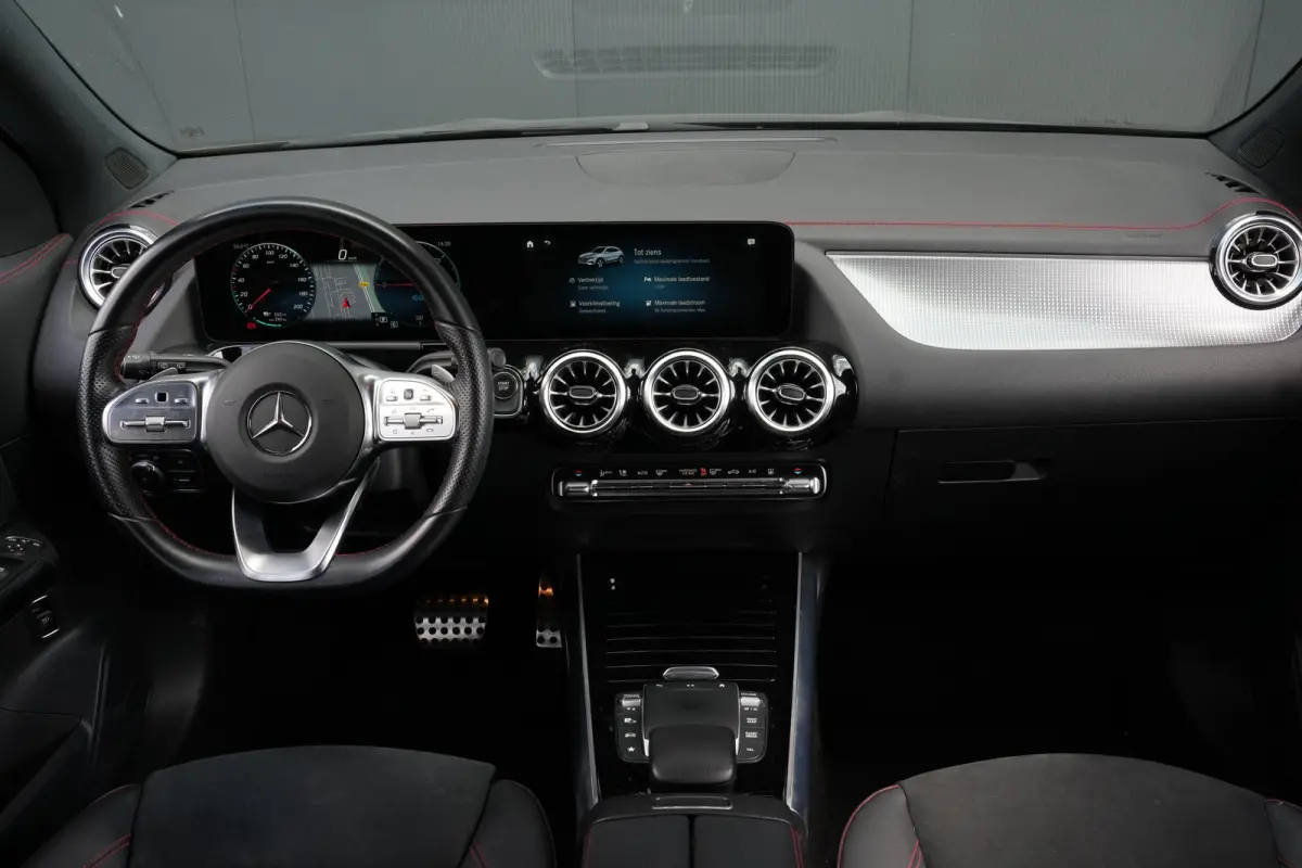 250 AMG Line 190PK | AMG Styling | Achteruitrijcamera | Cruise | Carplay |