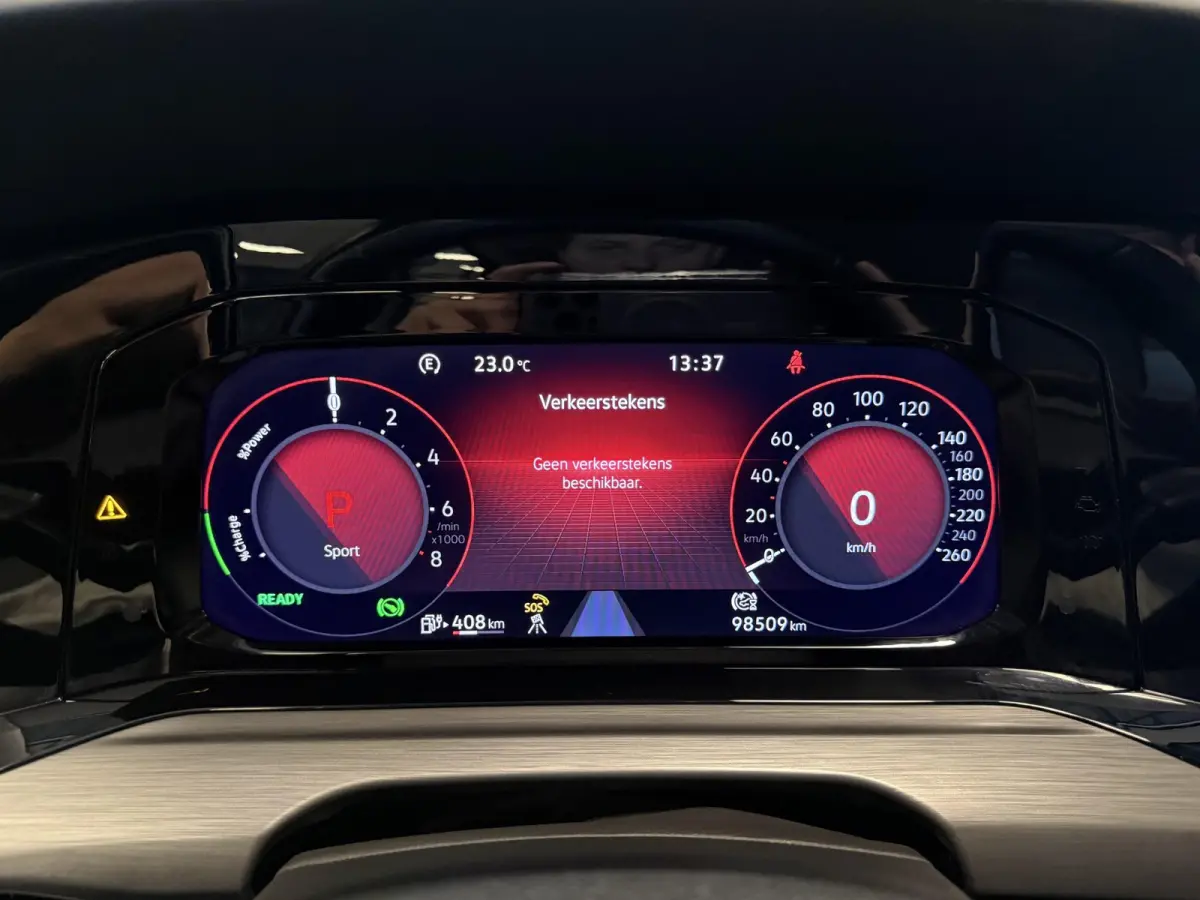 1.4 eHybrid Style PHEV|CRUISE ADAPTIEF|CARPLAY|STOEL&STUUR VERWARMING|MEMORY SEATS|