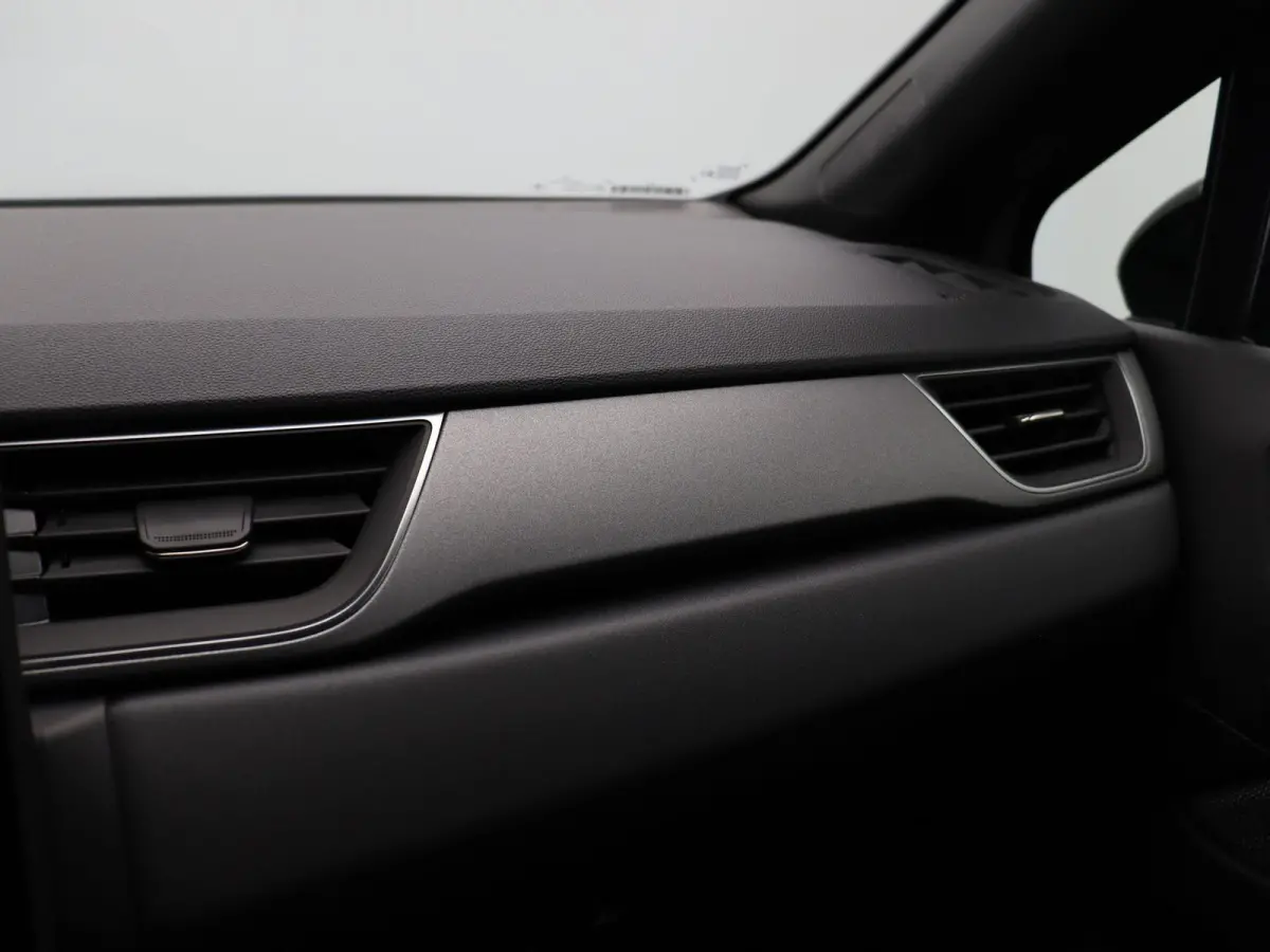 E-Tech full hybrid 145pk techno | Apple carplay / Android auto | Lichtmetalen velgen | Climate control |
