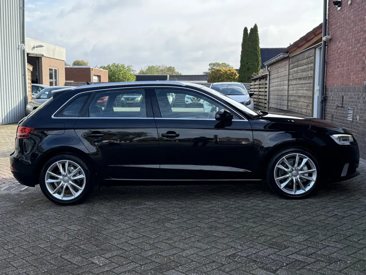 Sportback. 1.0 TFSI Design Pro Line Plus. | AUTOMAAT | LED | PDC | NAVI | STOELVERW. |