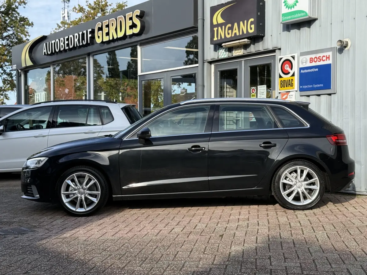 Sportback. 1.0 TFSI Design Pro Line Plus. | AUTOMAAT | LED | PDC | NAVI | STOELVERW. |