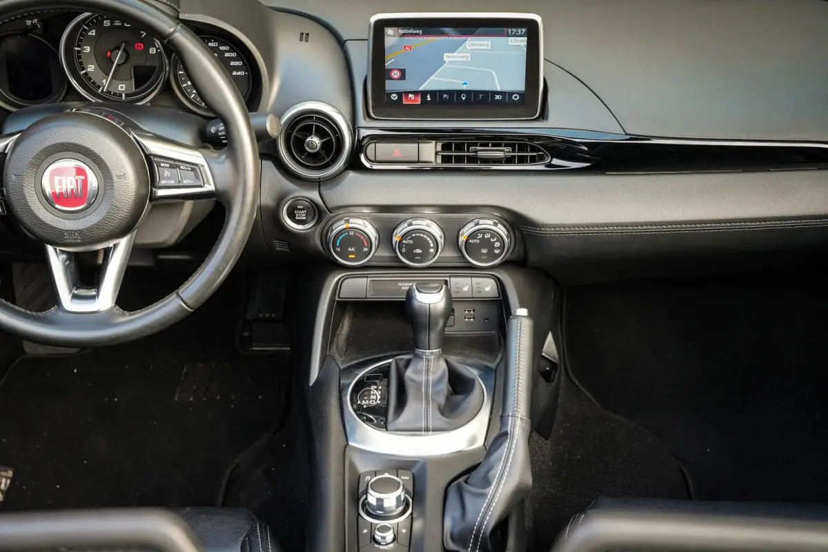 1.4 MultiAir Turbo Automaat | Navigatie | Clima | CC | Leder | Stoelverwarming | 1e Eigenaar |
