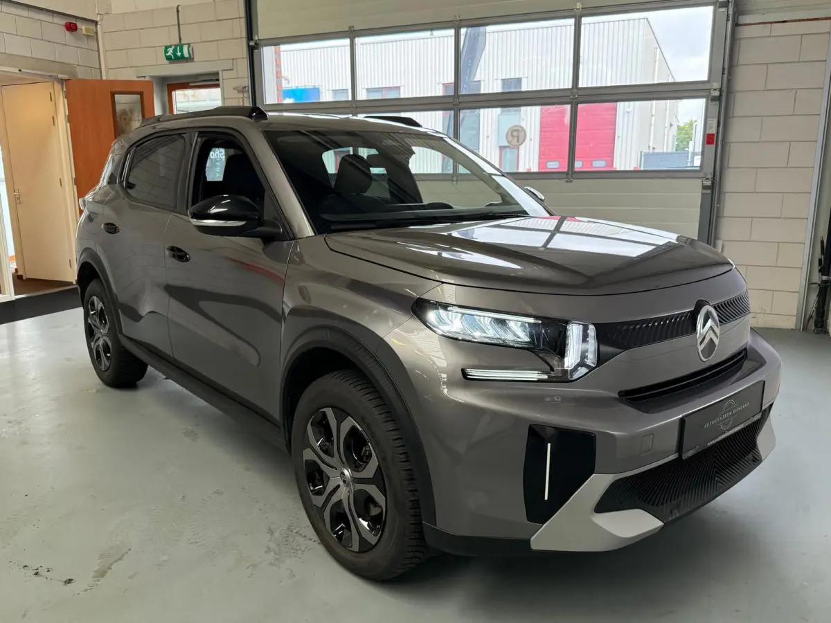 1.2 Hybrid 145pk Plus Automaat, camera, Carplay