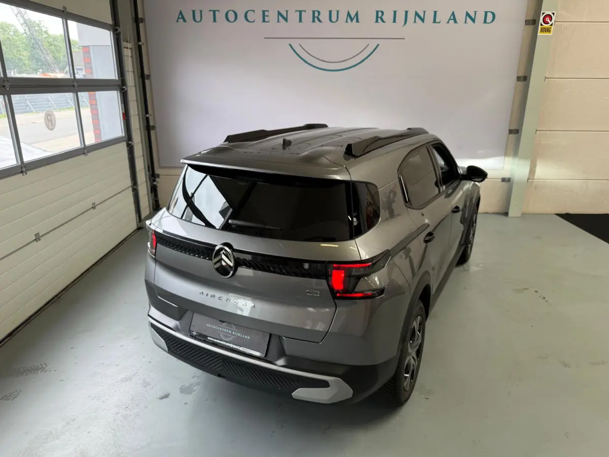 1.2 Hybrid 145pk Plus Automaat, camera, Carplay