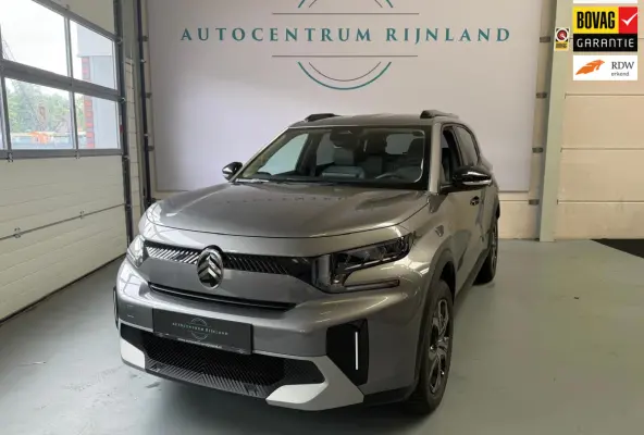 1.2 Hybrid 145pk Plus Automaat, camera, Carplay