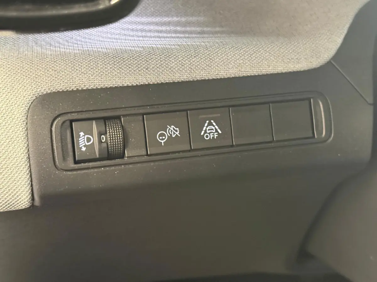 1.2 Hybrid 145pk Plus Automaat, camera, Carplay