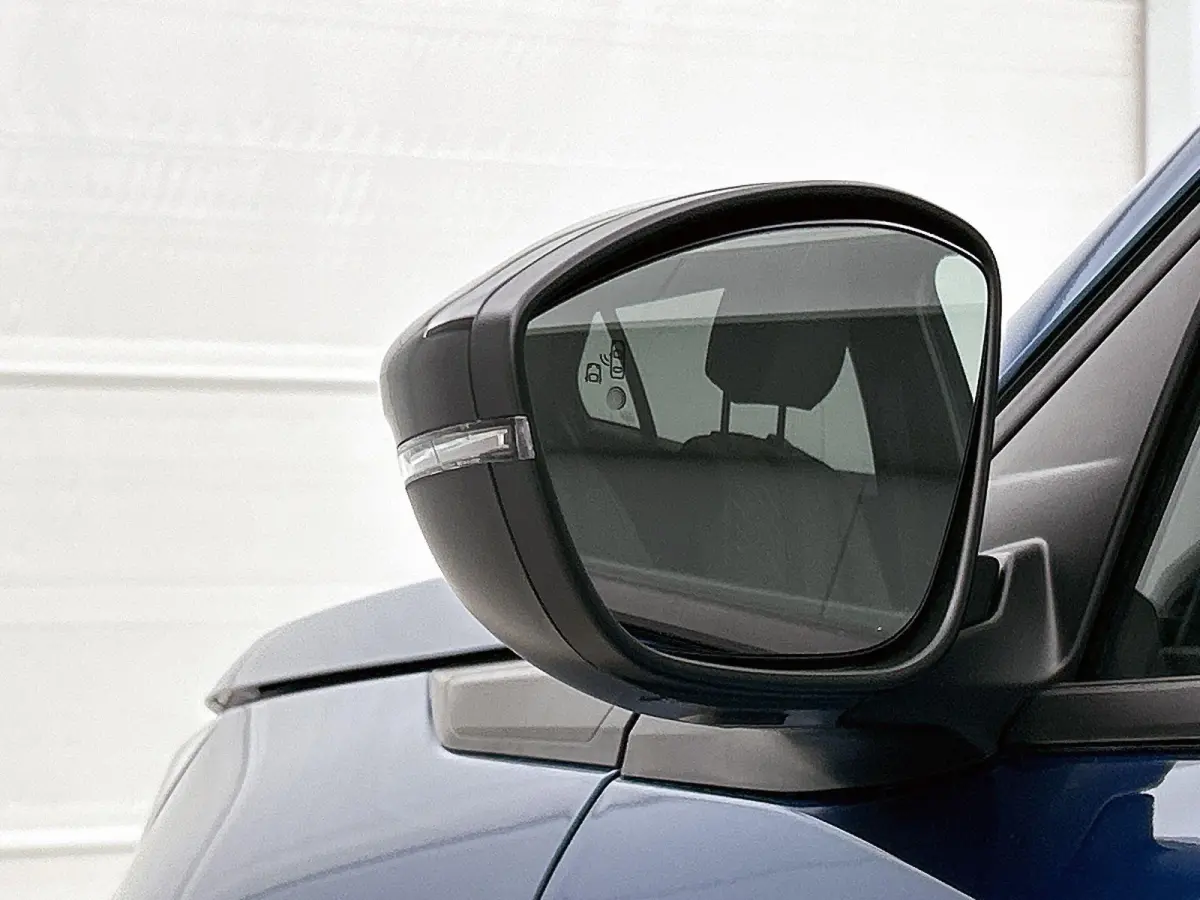 1.2 Hybrid 145pk Allure | Voorraaddeal! | Navigatie | Climate control | Adaptive cruise control | 17" lichtmetalen velgen | Camera V + A