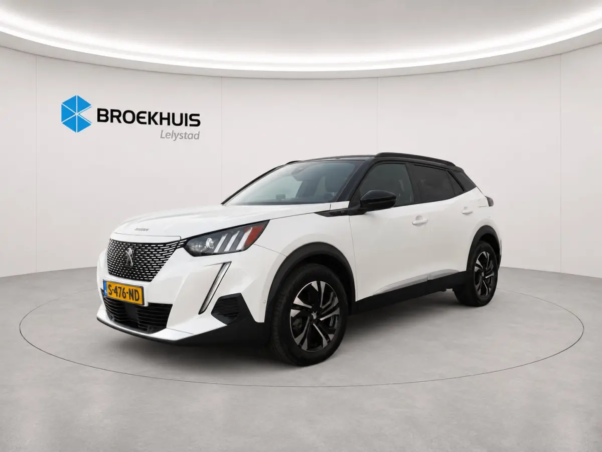 50KWH 136PK GT PACK AUTOMAAT / NAVI / LEDER / CLIMA / PDC / 17" LMV / CAMERA / KEYLESS / FULL-LED / FULL OPTIONS !!