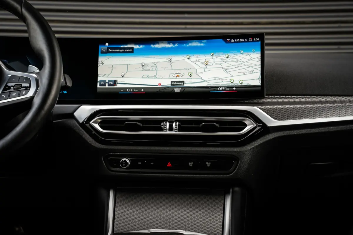 330e M-Sport Facelift | SOH 97% | ACC | Trekhaak | CarPlay | 1 eig. | CC | H.leder |