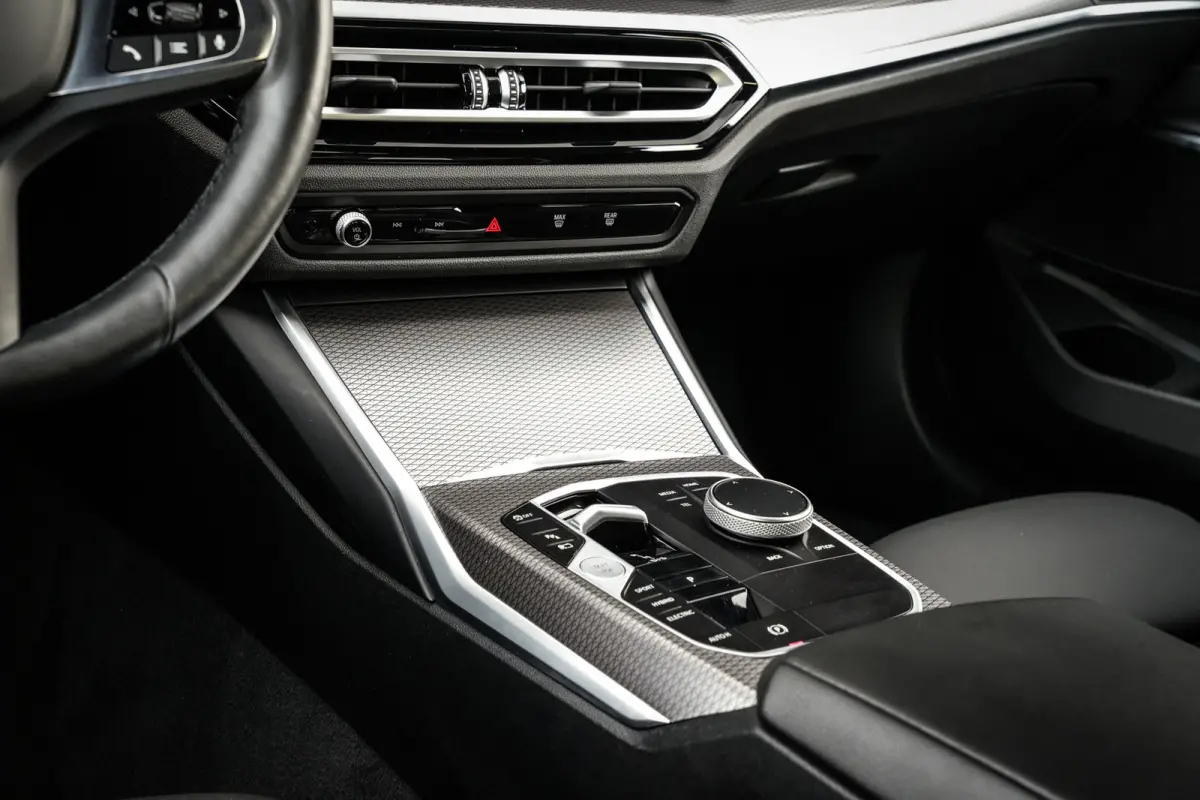 330e M-Sport Facelift | SOH 97% | ACC | Trekhaak | CarPlay | 1 eig. | CC | H.leder |
