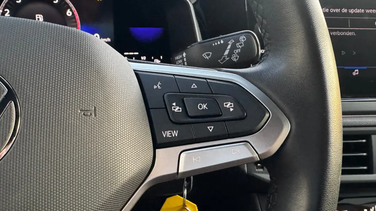 1.5 TSI 150PK R-LINE BUSINESS AUTOMAAT / NAVI / CLIMA / FULL-LED / PDC / 17" LMV / AFN. TREKHAAK / CAMERA / BLUETOOTH / CRUISECONTROL !!