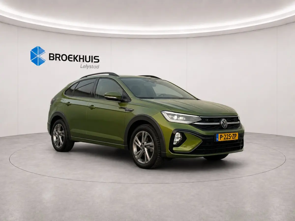 1.5 TSI 150PK R-LINE BUSINESS AUTOMAAT / NAVI / CLIMA / FULL-LED / PDC / 17" LMV / AFN. TREKHAAK / CAMERA / BLUETOOTH / CRUISECONTROL !!
