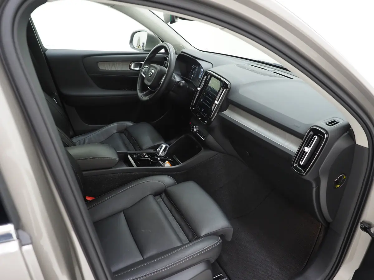 T5 262PK Inscription | Trekhaak | Power Seats | HK Audio | Adapt. cruise control | BLIS