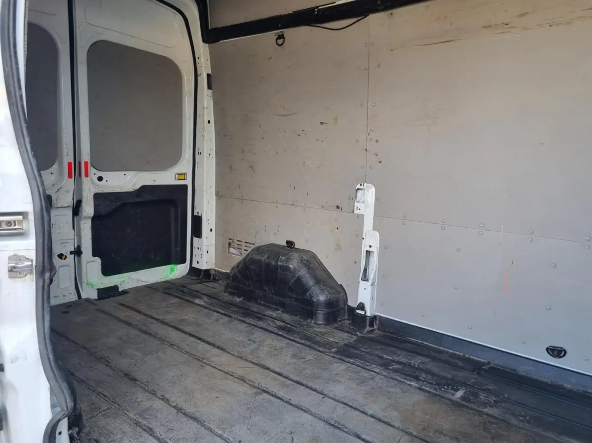 2.0 TDCI L2H2 Airco Cruise 130pk 2750kg trek
