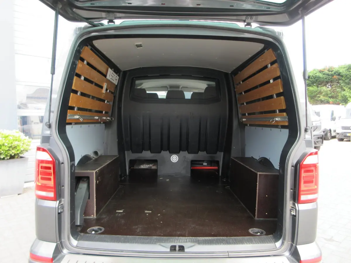 2.0tdi, L2, 204pk, Marge auto, DC, Dubbel Cabine, Highline, Navigatie, Xenon, LED,.