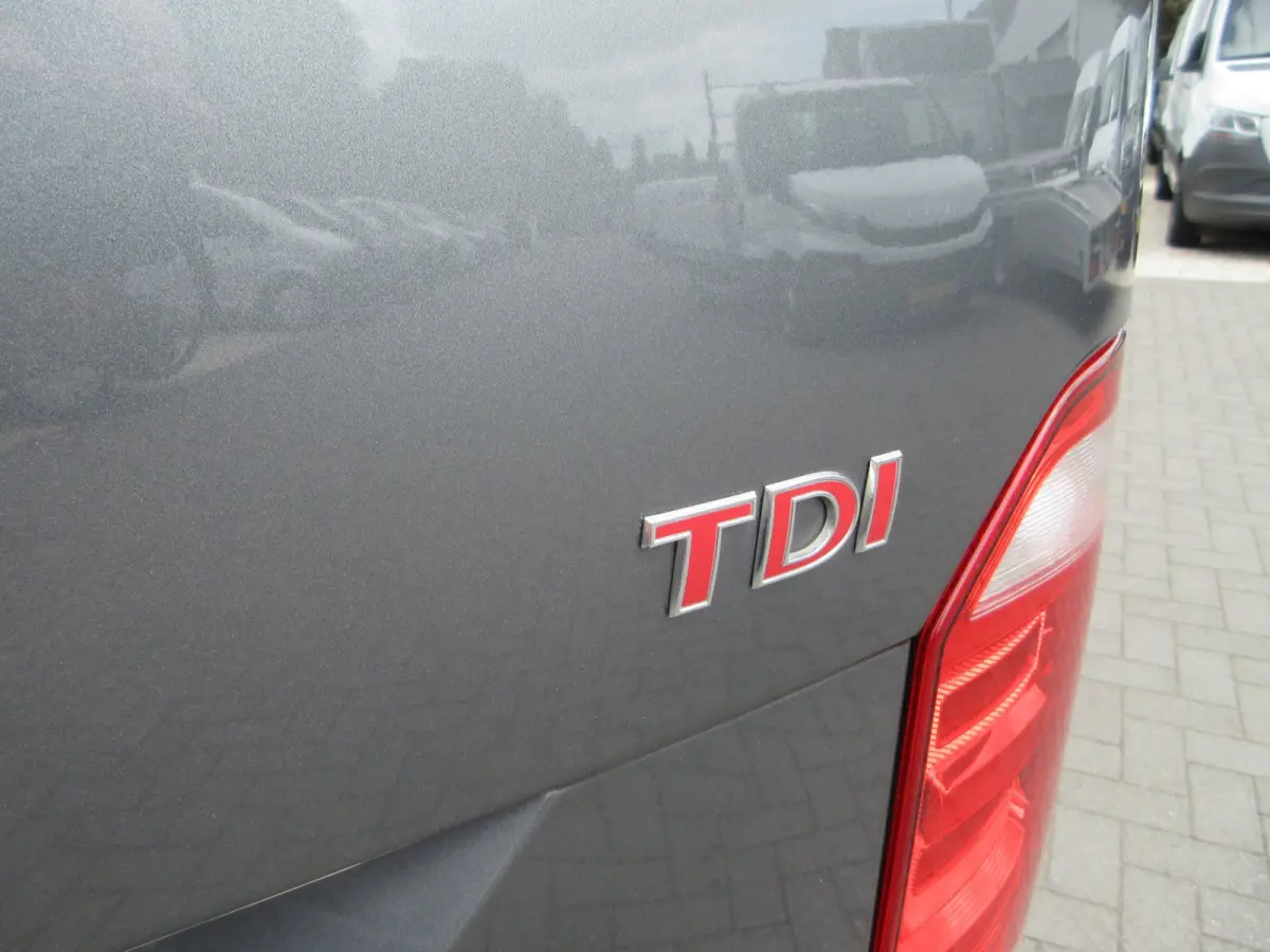 2.0tdi, L2, 204pk, DC, Dubbel Cabine, Highline, Navigatie, Xenon, LED,.