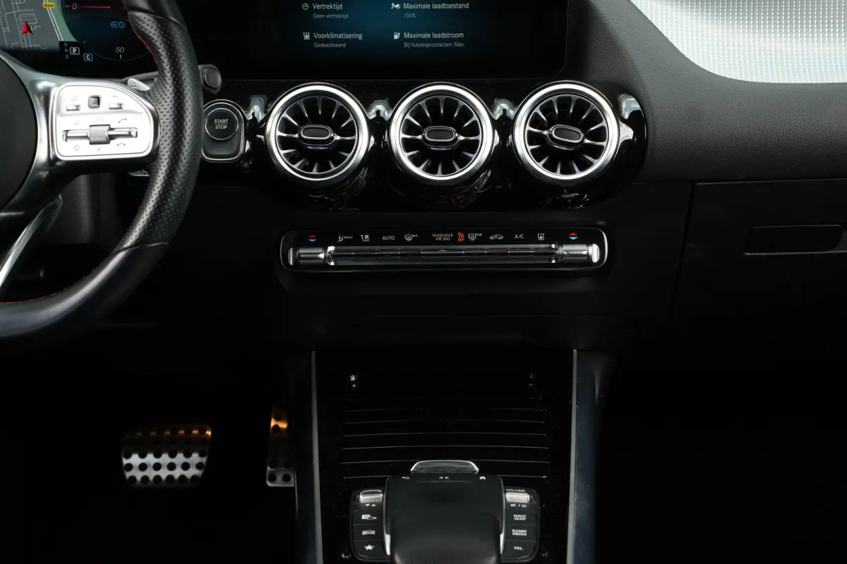 250 AMG Line 190PK | SOH: 98,21% | AMG Styling | Achteruitrijcamera | Cruise | Carplay |