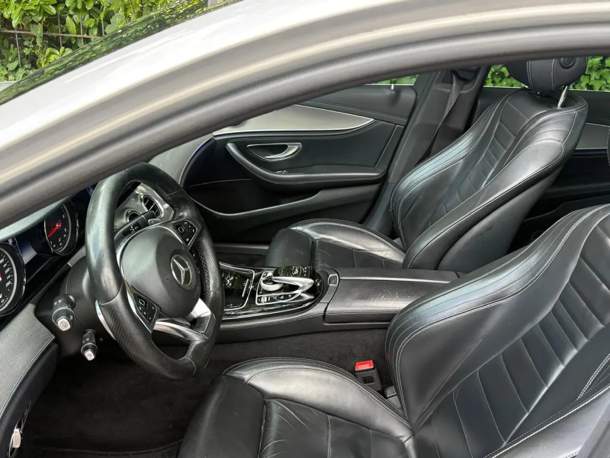 220D AMG-LINE/PANO/360CAM/AMBIANCE/PDC