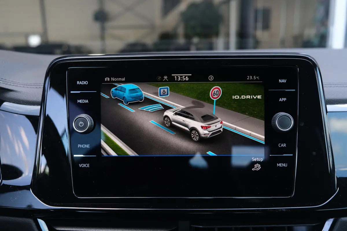1.5 TSI 2x R-Line DSG Facelift IQ Led Virtual Cam Navi ACC