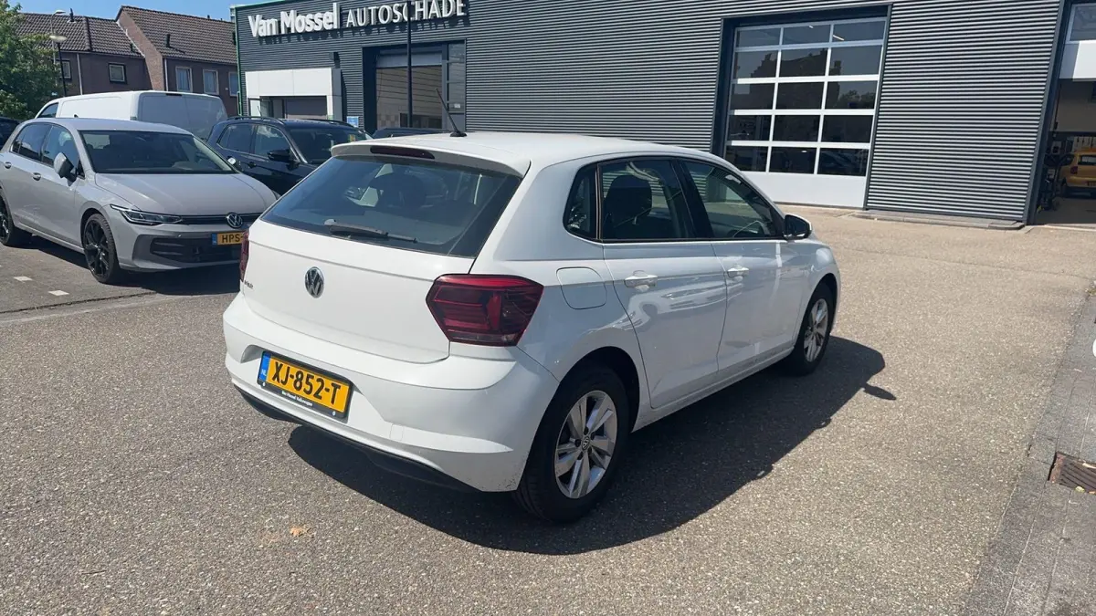1.0 TSI Comfortline Business | 95 PK | Airco | Apple Carplay | Cruise Control