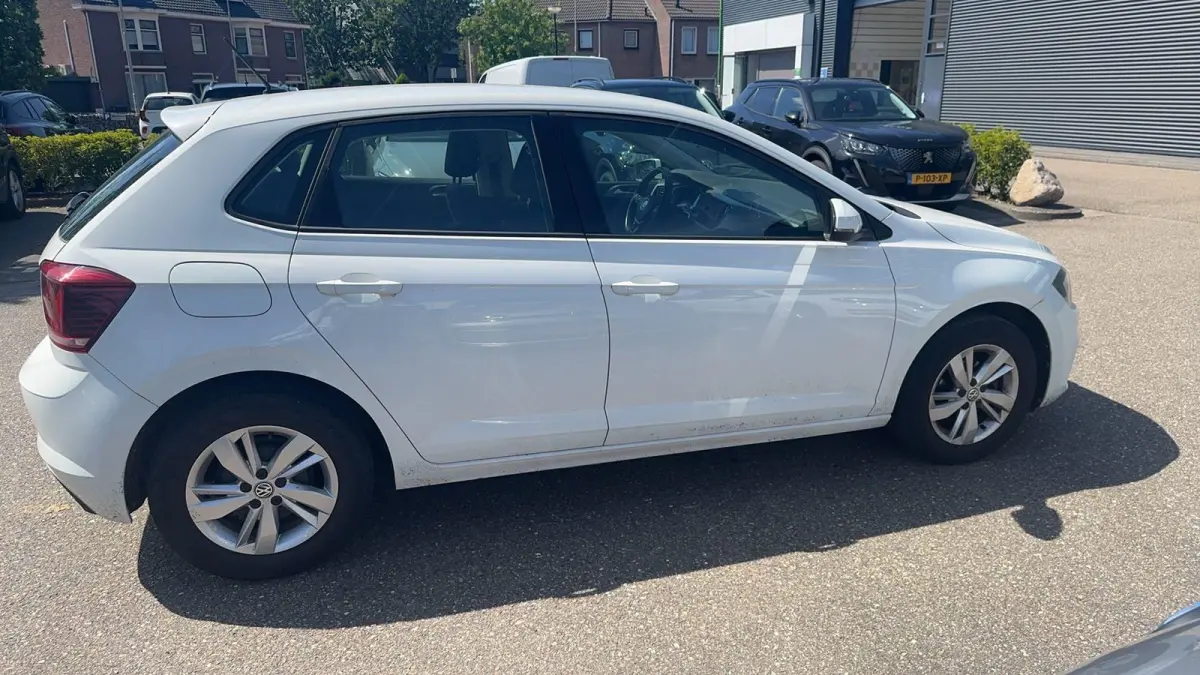 1.0 TSI Comfortline Business | 95 PK | Airco | Apple Carplay | Cruise Control
