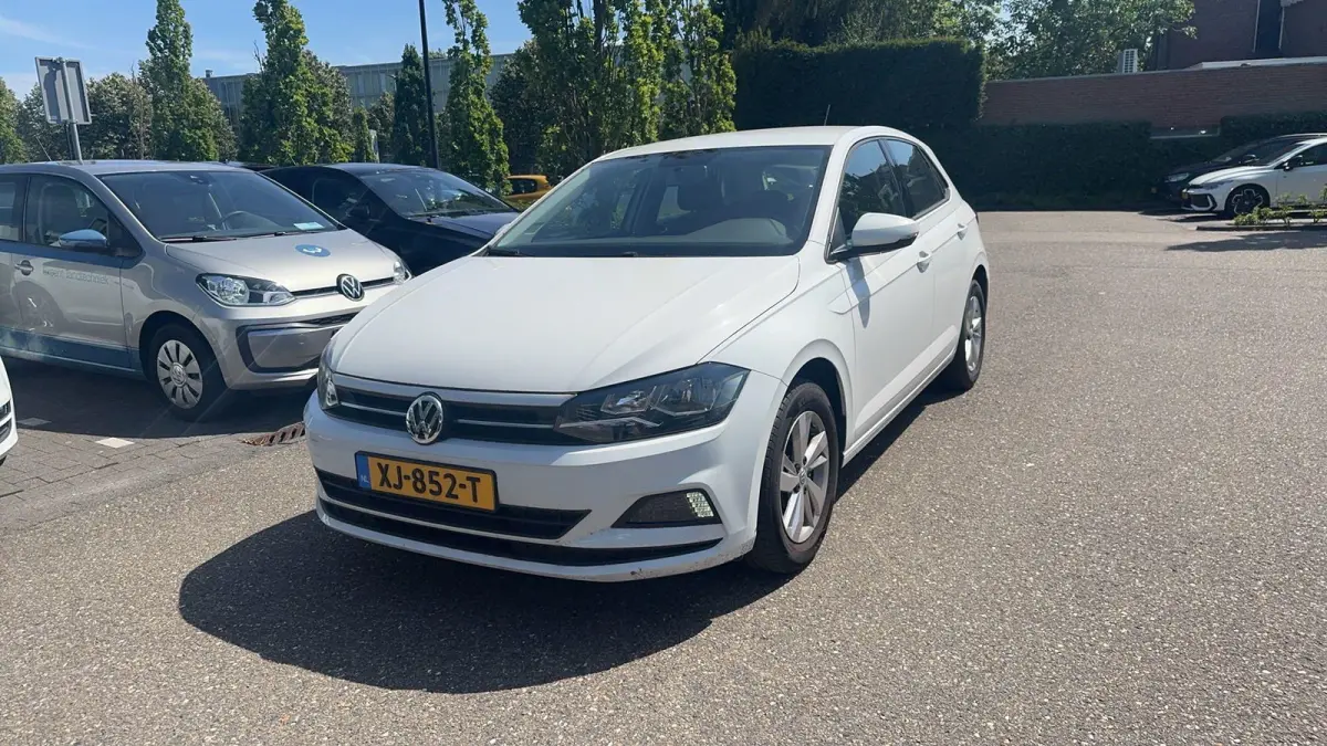 1.0 TSI Comfortline Business | 95 PK | Airco | Apple Carplay | Cruise Control