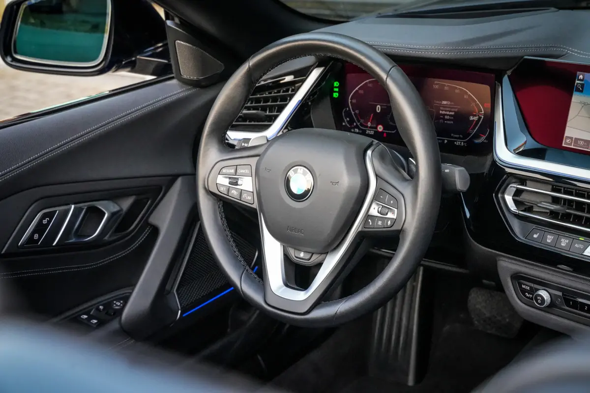 SDrive 20i Sportline | ACC | CarPlay | HUD | PDC met Camera | LED | 1e Eig. |
