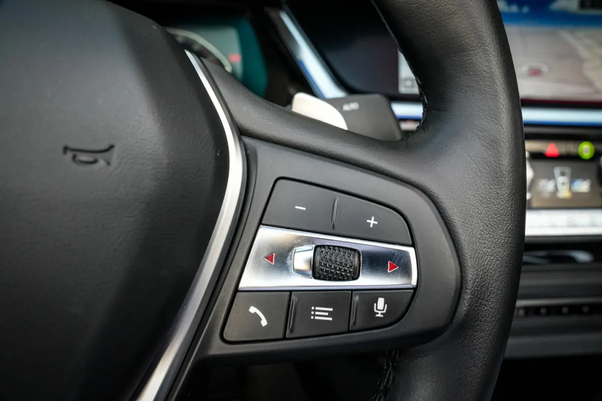 SDrive 20i Sportline | ACC | CarPlay | HUD | PDC met Camera | LED | 1e Eig. |