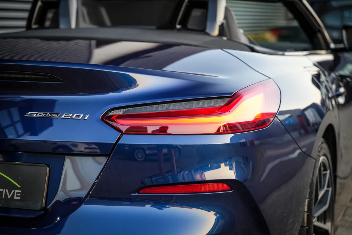 SDrive 20i Sportline | ACC | CarPlay | HUD | PDC met Camera | LED | 1e Eig. |