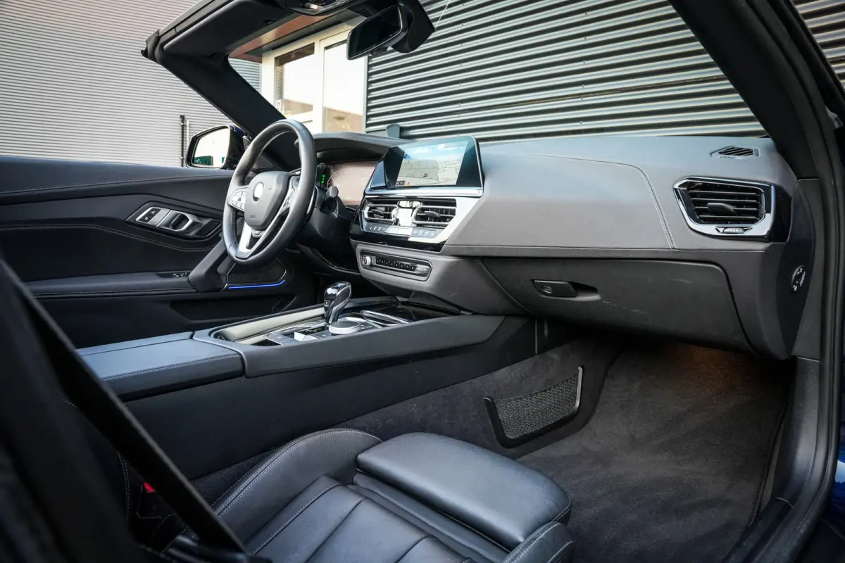 SDrive 20i Sportline | ACC | CarPlay | HUD | PDC met Camera | LED | 1e Eig. |