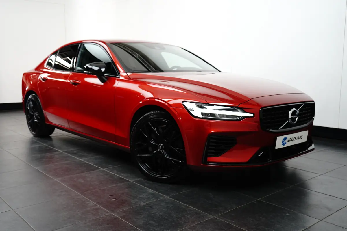 T8 Plus Dark AWD | 360 | Sportstoelen | Adaptive Cruise | 19" | Achteruitrijcamera | Keyless Drive | Winterpakket