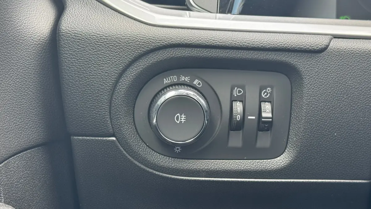 1.6 TURBO HYBRID 225PK LEVEL 4 GS AUTOMAAT / NAVI / LEDER / CLIMA / LED / PDC / AGR / 18" LMV / KEYLESS / WINTERPAKKET / BLUETOOTH / ADAPT. CRUISECONTROL  !!